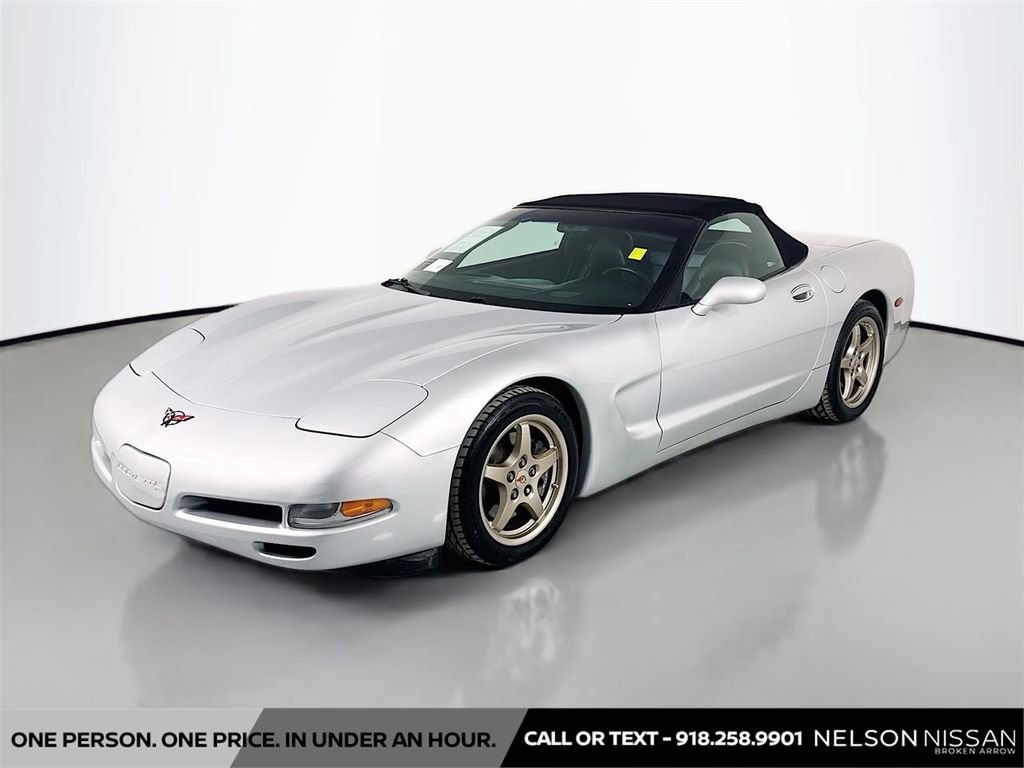 Used 1999 Chevrolet Corvette Convertible w/ Memory Pkg image 1