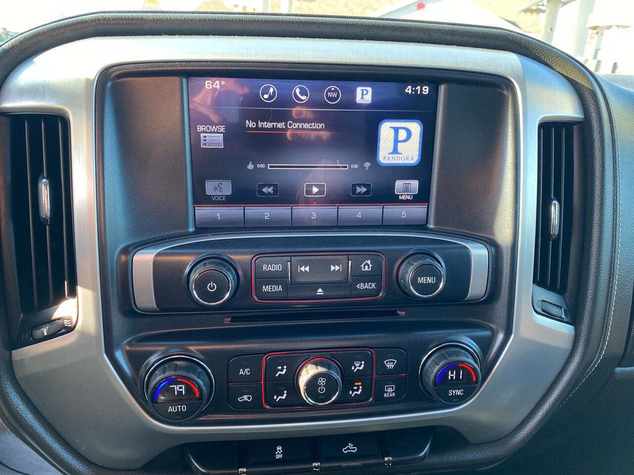 Used 2015 GMC Sierra 1500 SLE w/ SLE Value Package image 13