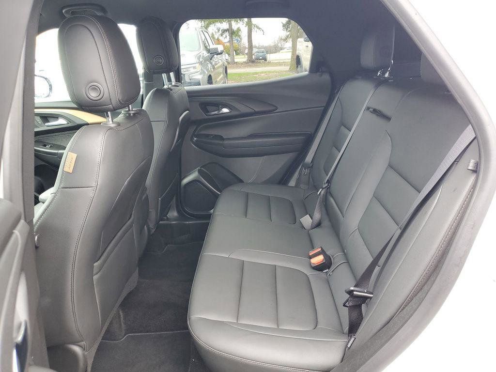 Used 2023 Chevrolet TrailBlazer ACTIV w/ Convenience Package image 27