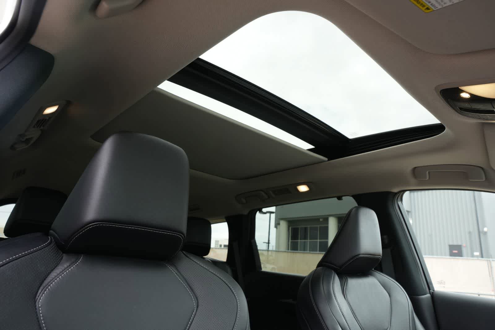 Certified 2023 INFINITI QX60 Sensory w/ Cargo Package image 23