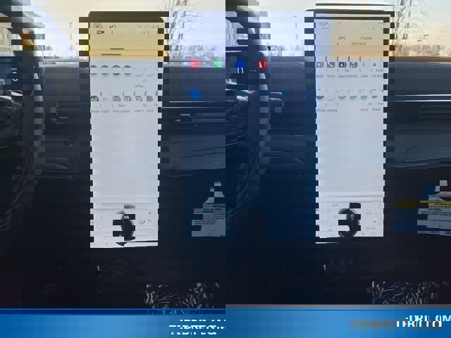 Certified 2025 Ford Mustang Mach-E Premium image 31