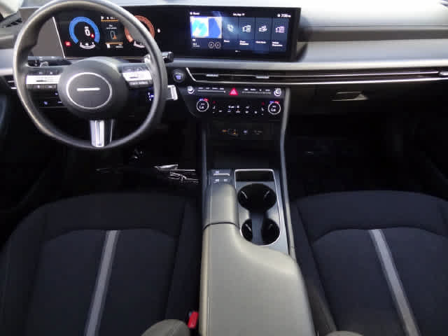 Used 2024 Hyundai Sonata SEL FWD image 11