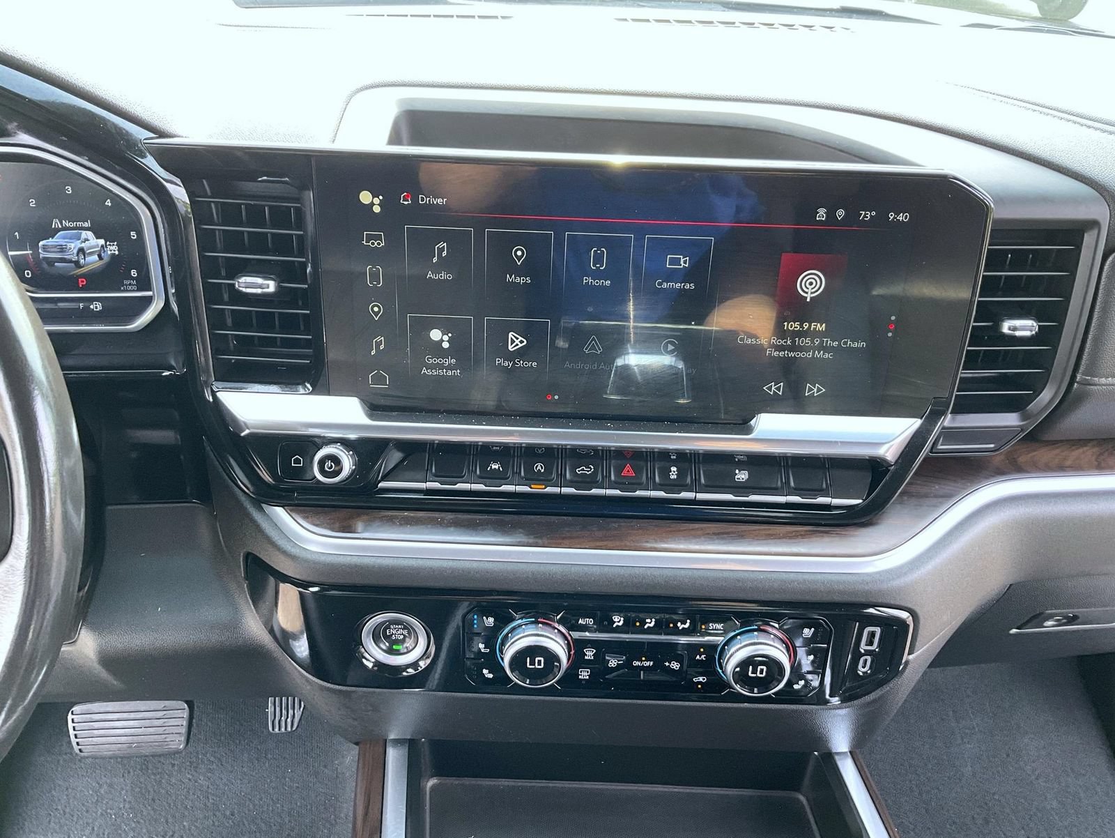 Certified 2022 GMC Sierra 1500 SLT w/ SLT Convenience Package AWD/4WD image 13