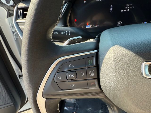 New 2025 Jeep Grand Cherokee Altitude image 16