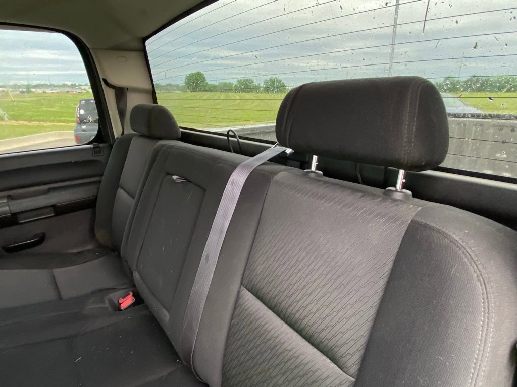 Used 2014 Chevrolet Silverado 2500 LT w/ Convenience Package image 11