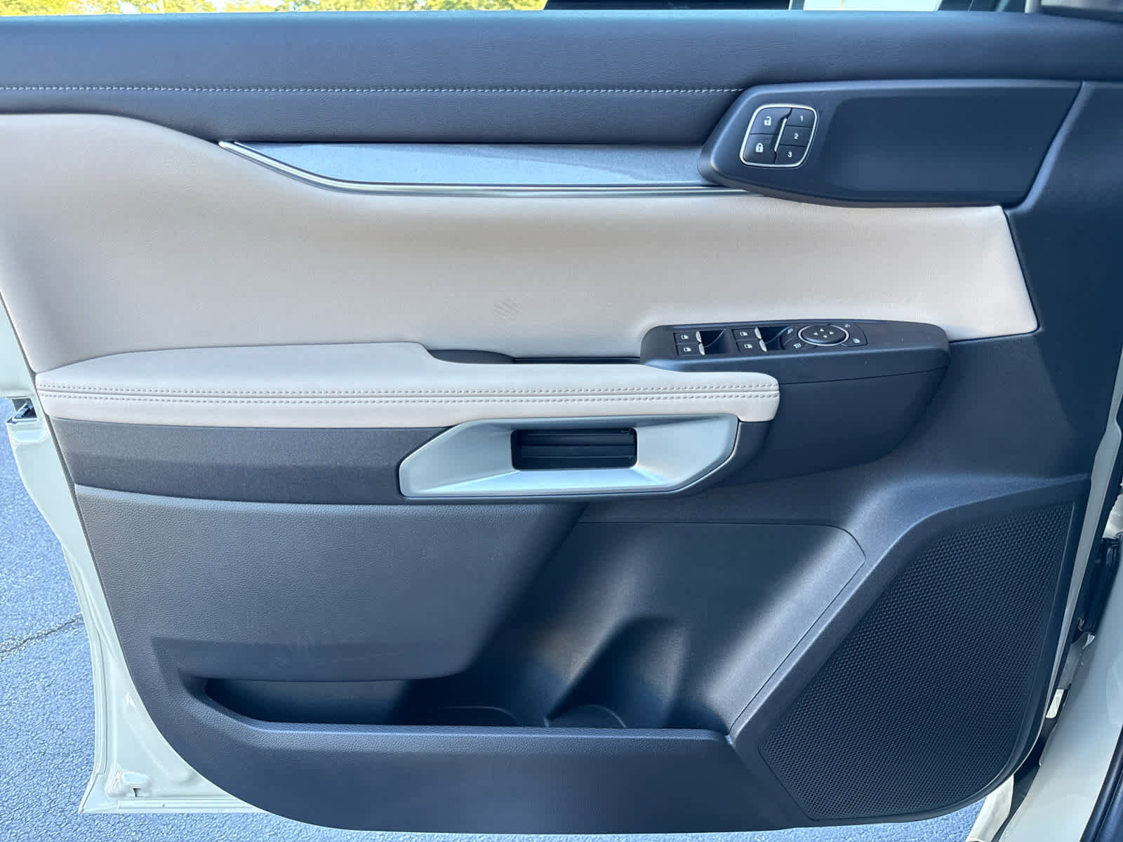 New 2025 Ford Ranger Lariat image 10