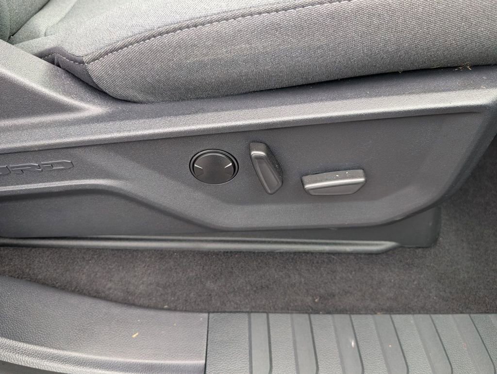 New 2024 Ford F150 XLT w/ Equipment Group 302A MID image 47