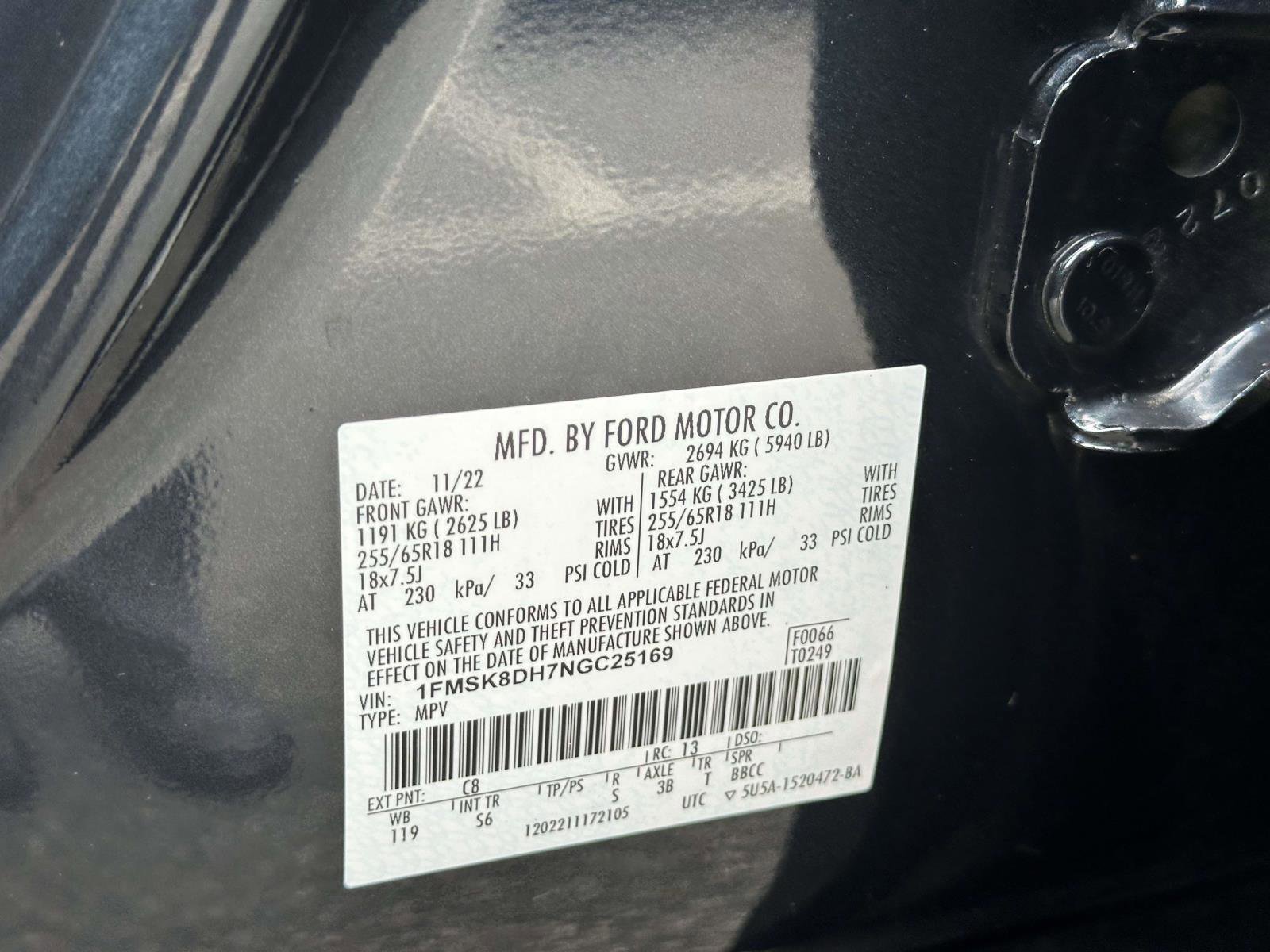 Certified 2022 Ford Explorer XLT w/ Equipment Group 202A AWD/4WD image 15