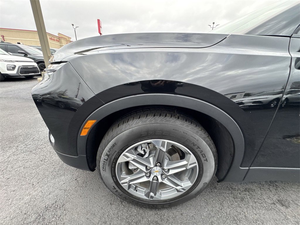 Used 2023 Chevrolet Blazer LT w/ Convenience Package image 10