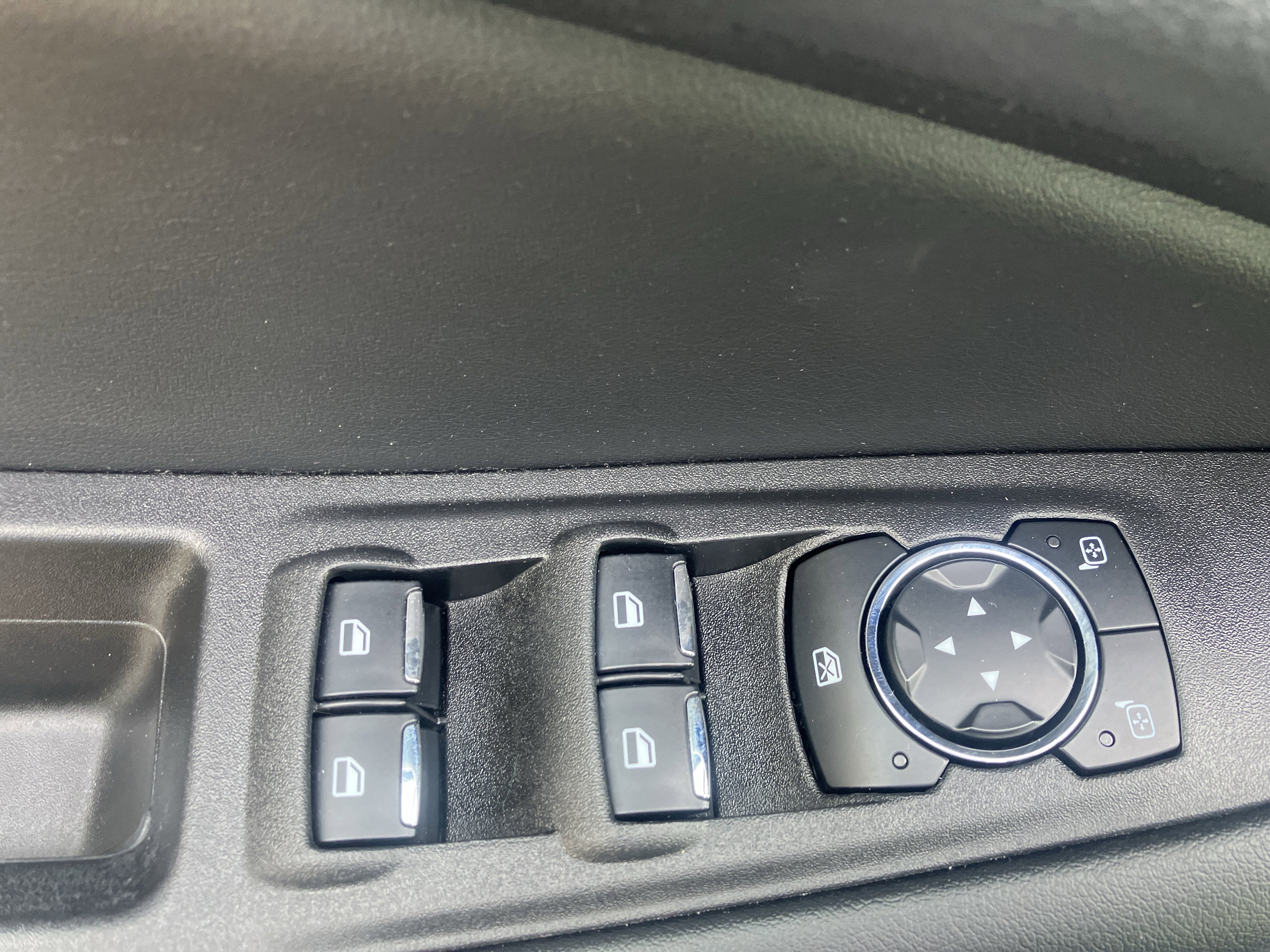 Used 2024 Ford Edge SEL w/ Convenience Package AWD/4WD image 20