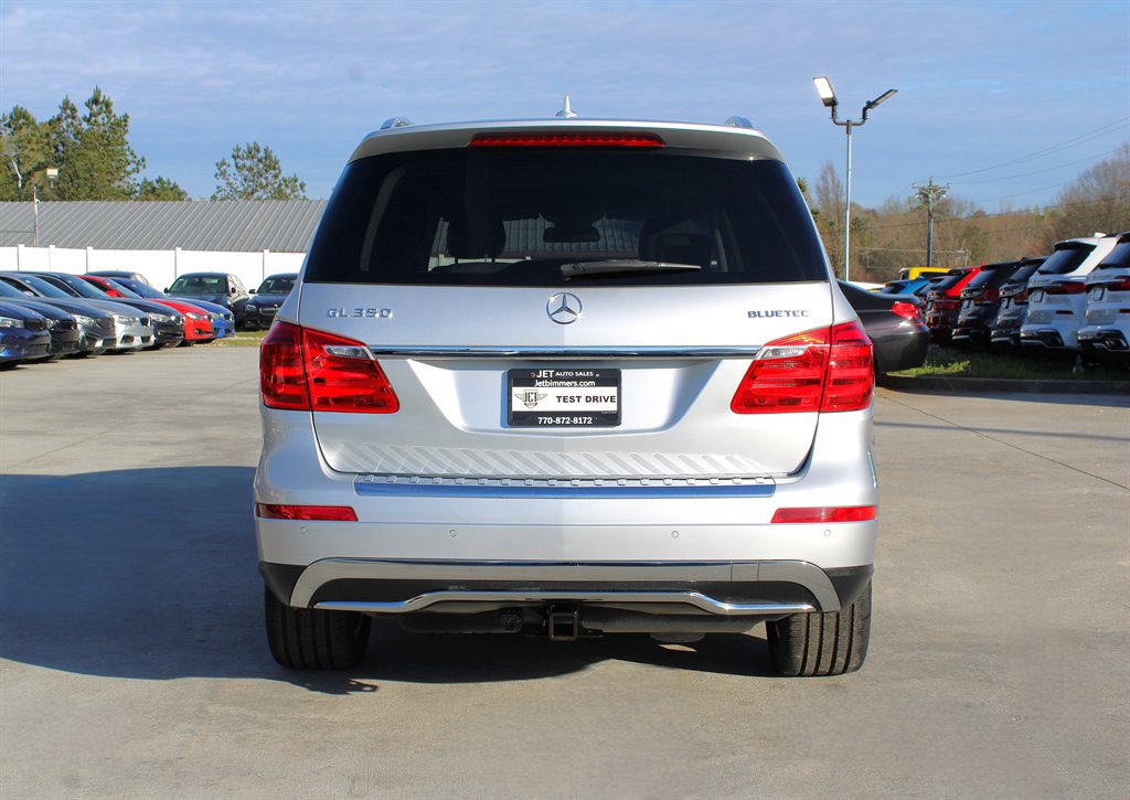 Used 2015 Mercedes-Benz GL 320 BlueTEC 4MATIC image 6