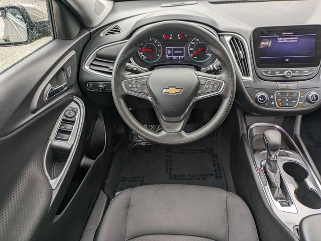 Used 2023 Chevrolet Malibu LT FWD image 15