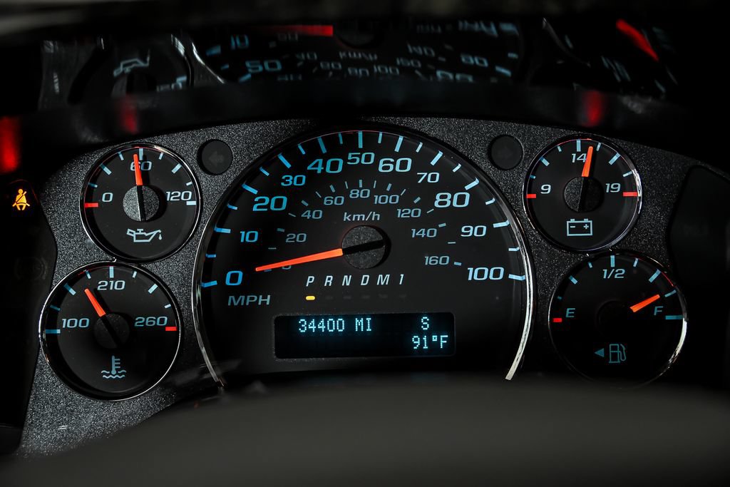Used 2023 GMC Savana 2500 RWD image 19