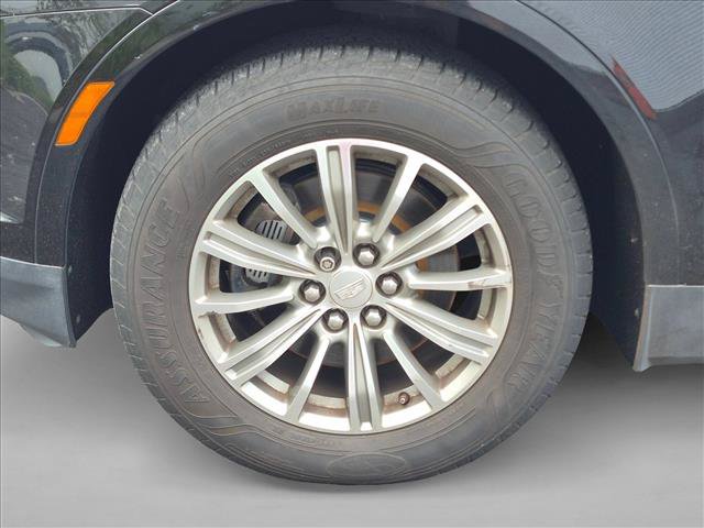 Used 2018 Cadillac XT5 Luxury w/ Driver Awareness Package FWD image 18