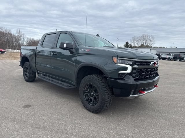 Used 2025 Chevrolet Silverado 1500 ZR2 AWD/4WD image 11