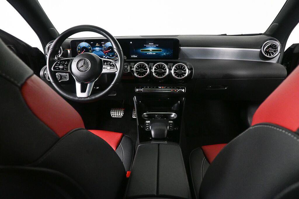 Certified 2023 Mercedes-Benz CLA 250 4MATIC image 17