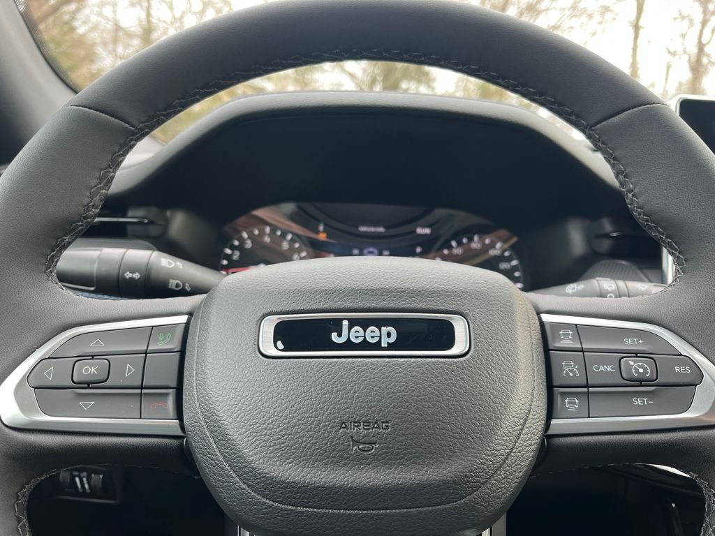 New 2026 Jeep Compass Limited AWD/4WD image 16