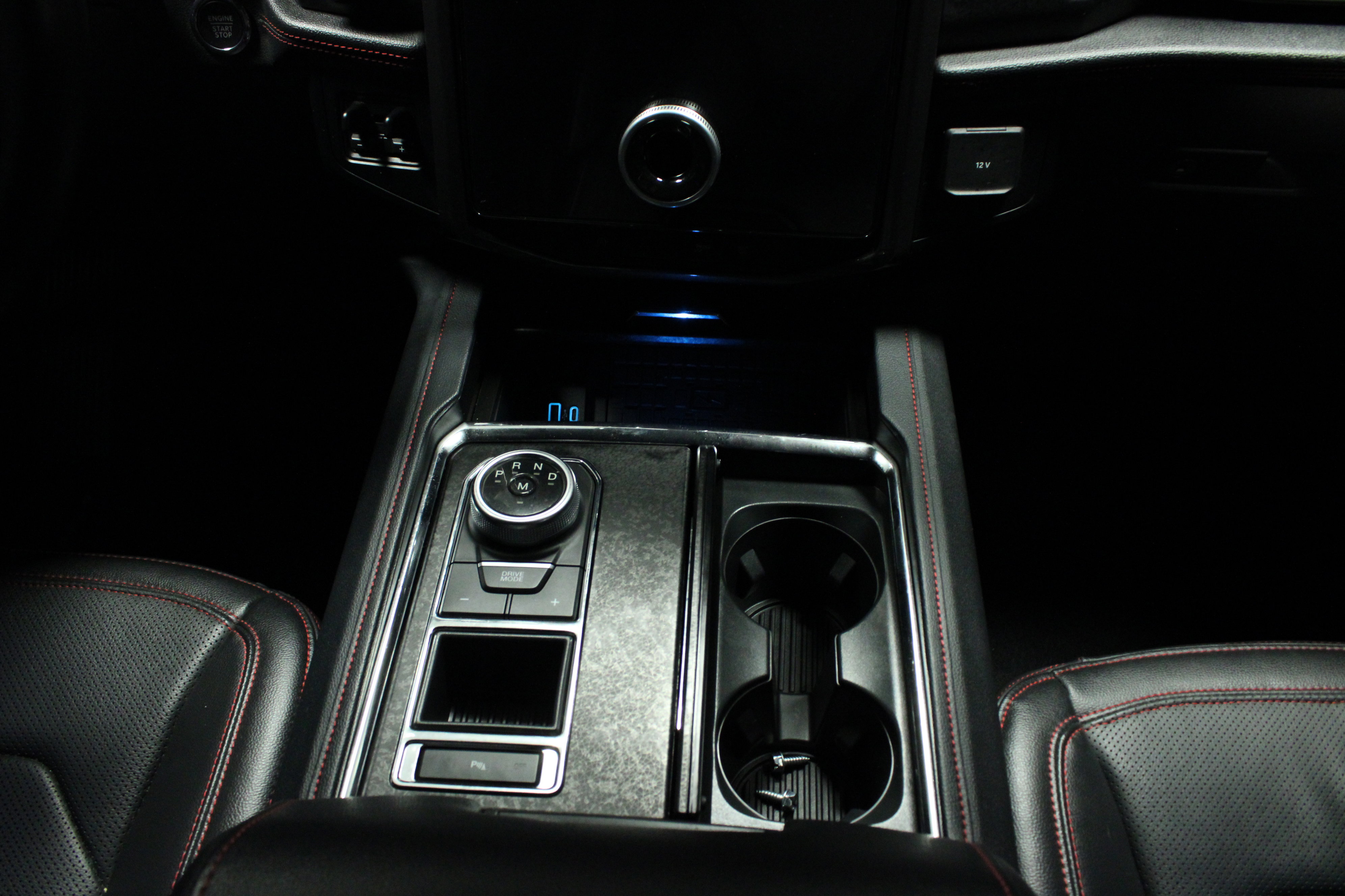 Used 2024 Ford Expedition Max Limited image 22