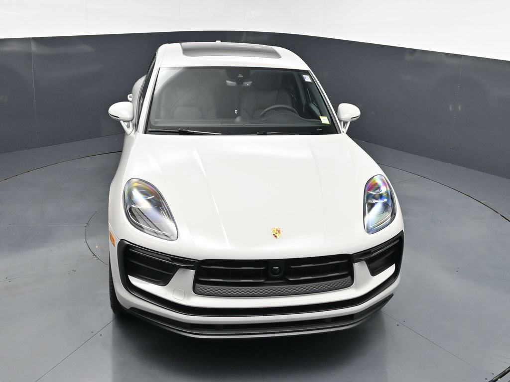 New 2026 Porsche Macan AWD/4WD image 20