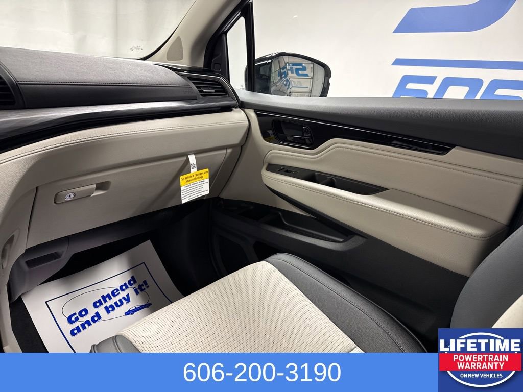 New 2026 Honda Odyssey Elite image 31