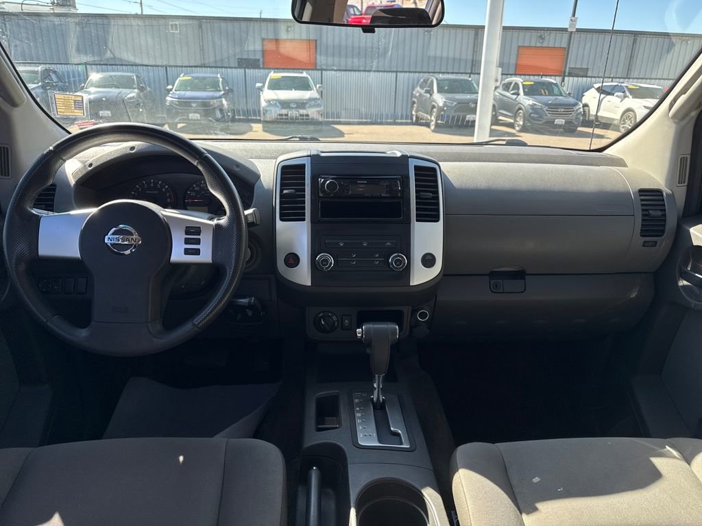 Used 2013 Nissan Xterra S image 12