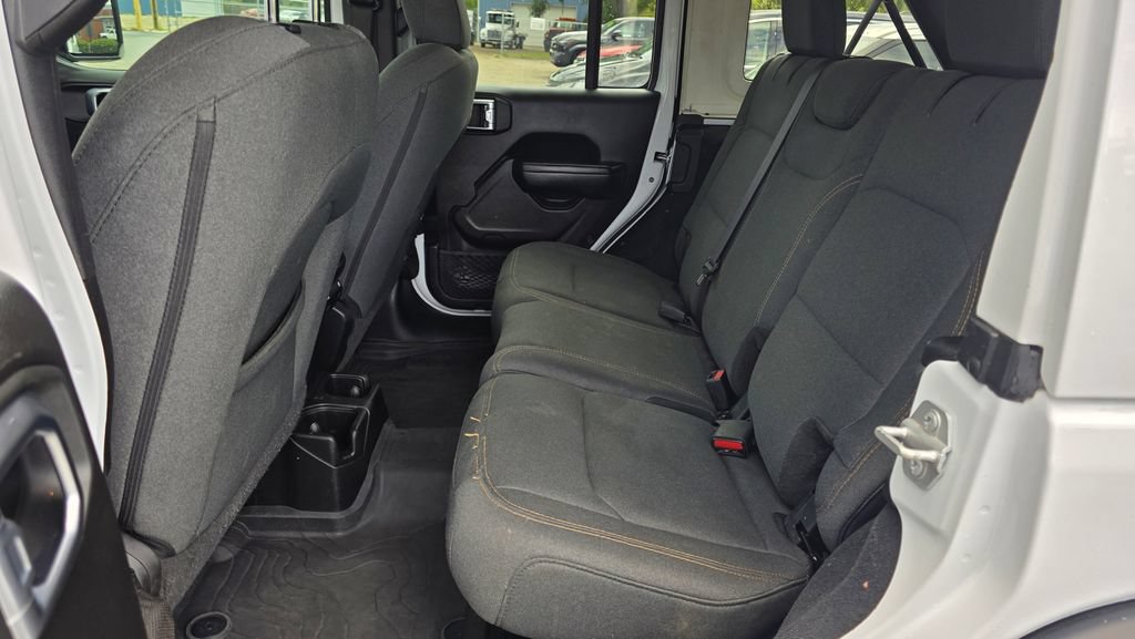 Used 2024 Jeep Wrangler Unlimited Sport AWD/4WD image 15