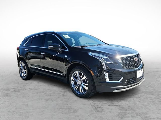 Certified 2023 Cadillac XT5 Premium Luxury w/ Technology Package AWD/4WD image 3