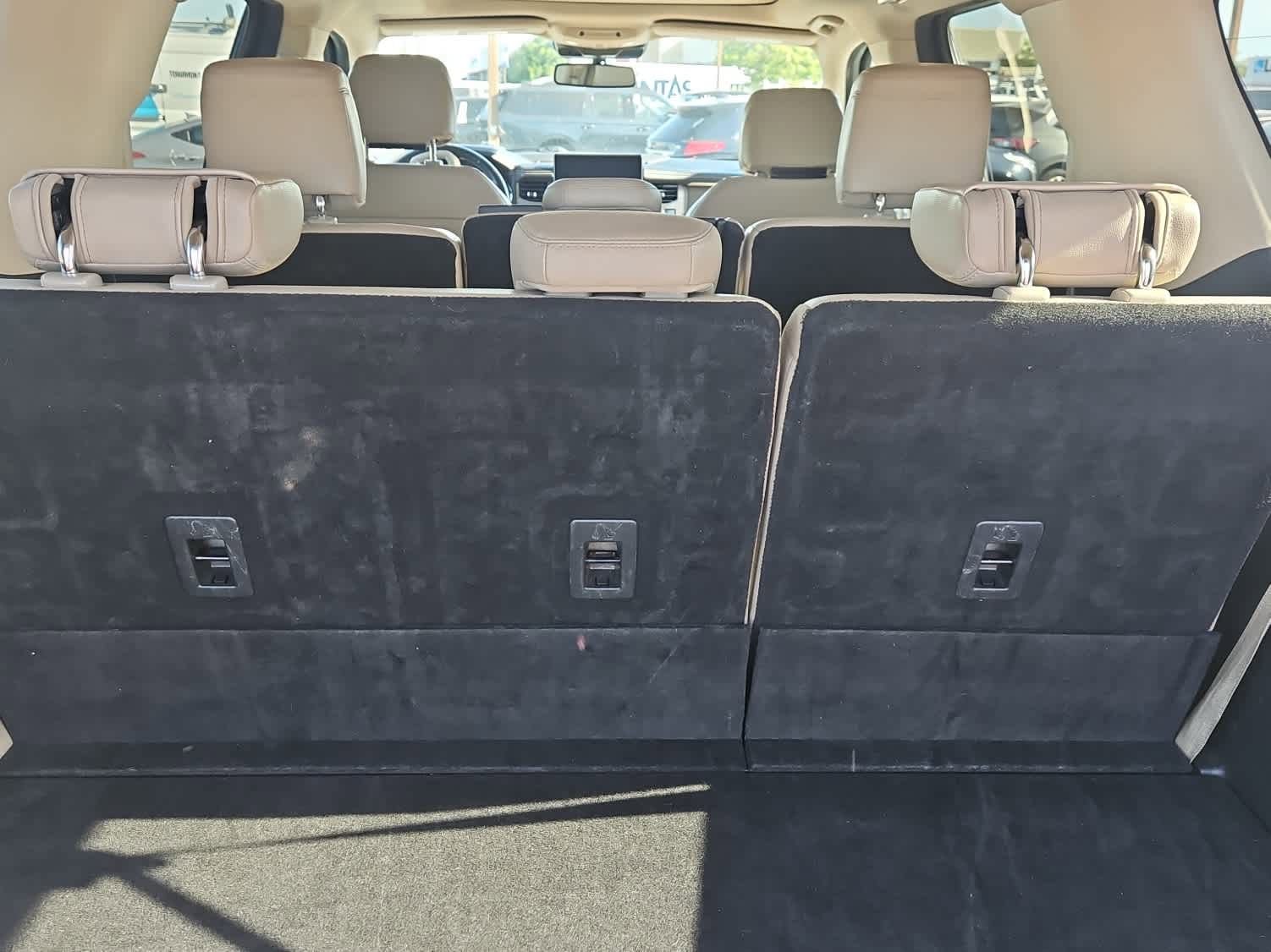 Used 2024 Ford Expedition Max Limited image 9