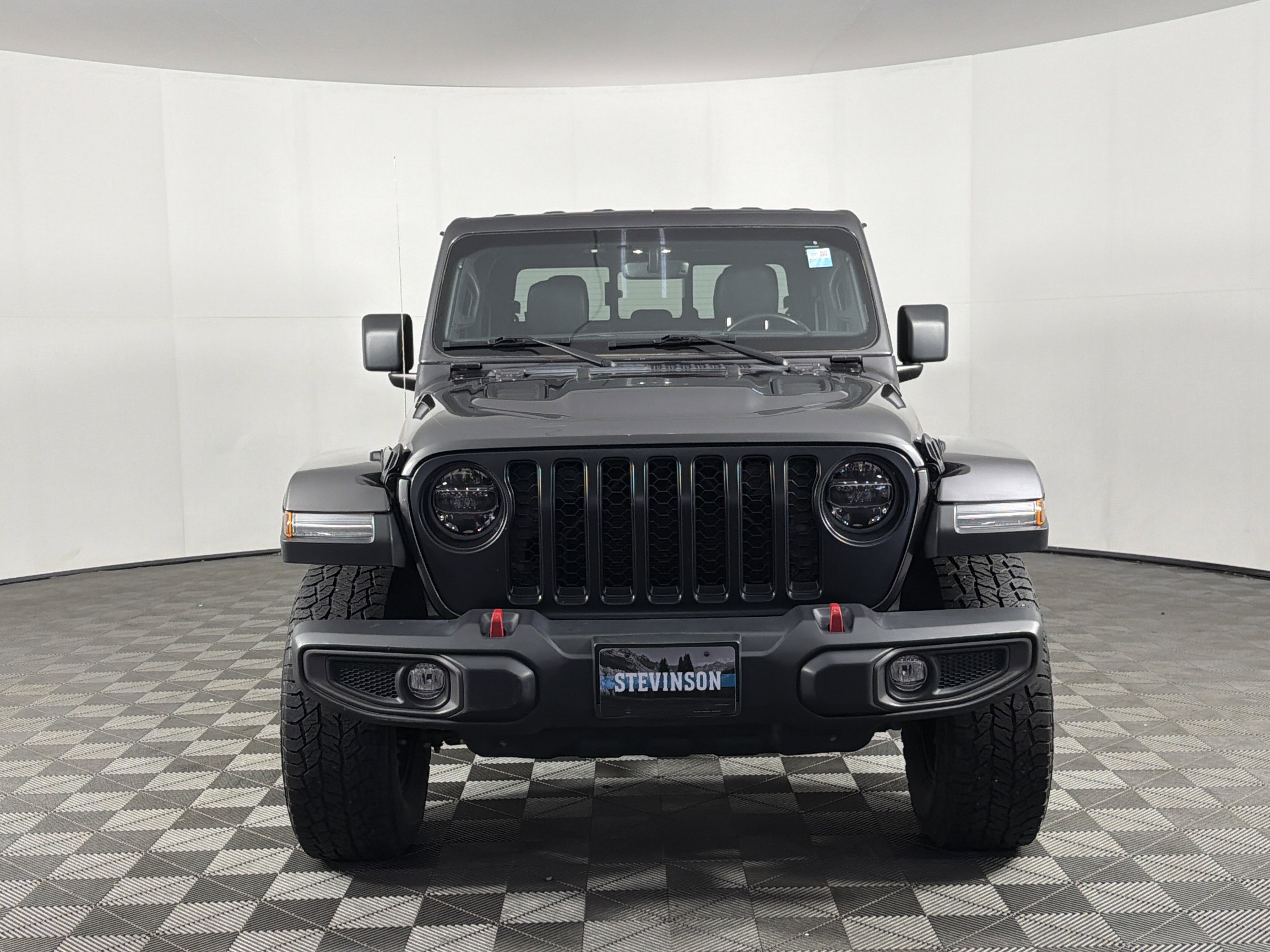 Used 2021 Jeep Gladiator Rubicon AWD/4WD image 2