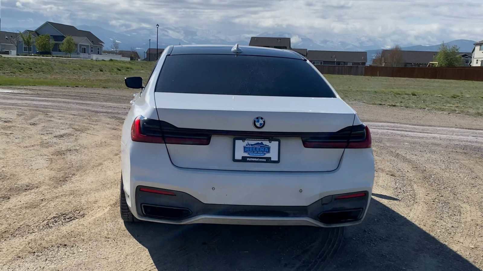 Used 2021 BMW 750i xDrive w/ Luxury Rear Seating Package AWD/4WD image 7