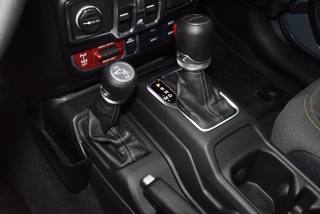 Used 2025 Jeep Gladiator Willys image 31