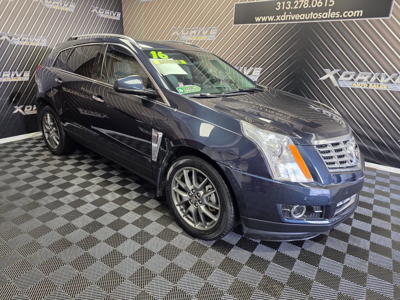 Used 2016 Cadillac SRX Premium FWD image 9
