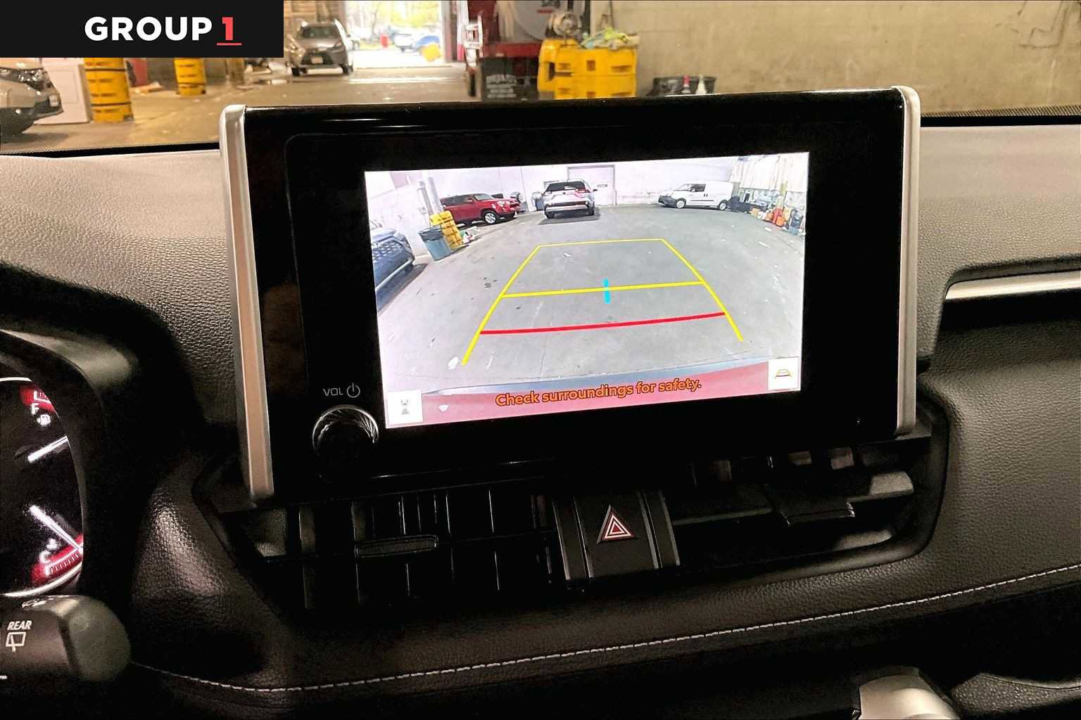 Used 2023 Toyota RAV4 LE AWD/4WD image 27