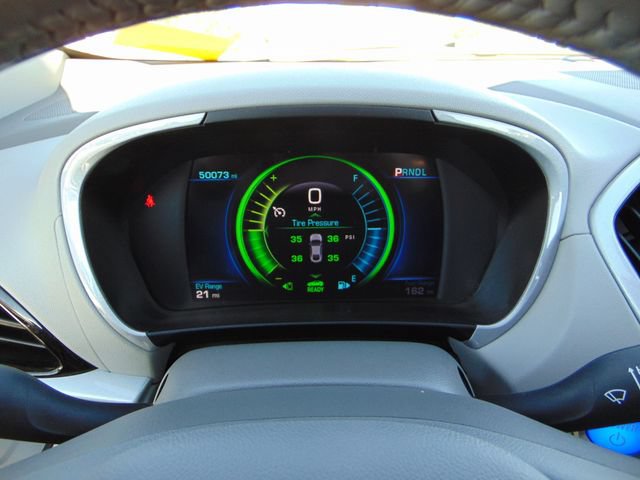 Used 2017 Chevrolet Volt LT w/ Comfort Package FWD image 16
