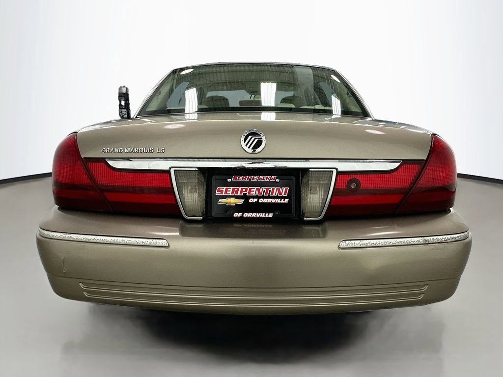Used 2005 Mercury Grand Marquis LS RWD image 5
