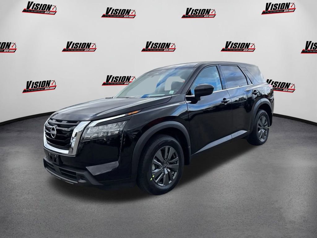 New 2025 Nissan Pathfinder S