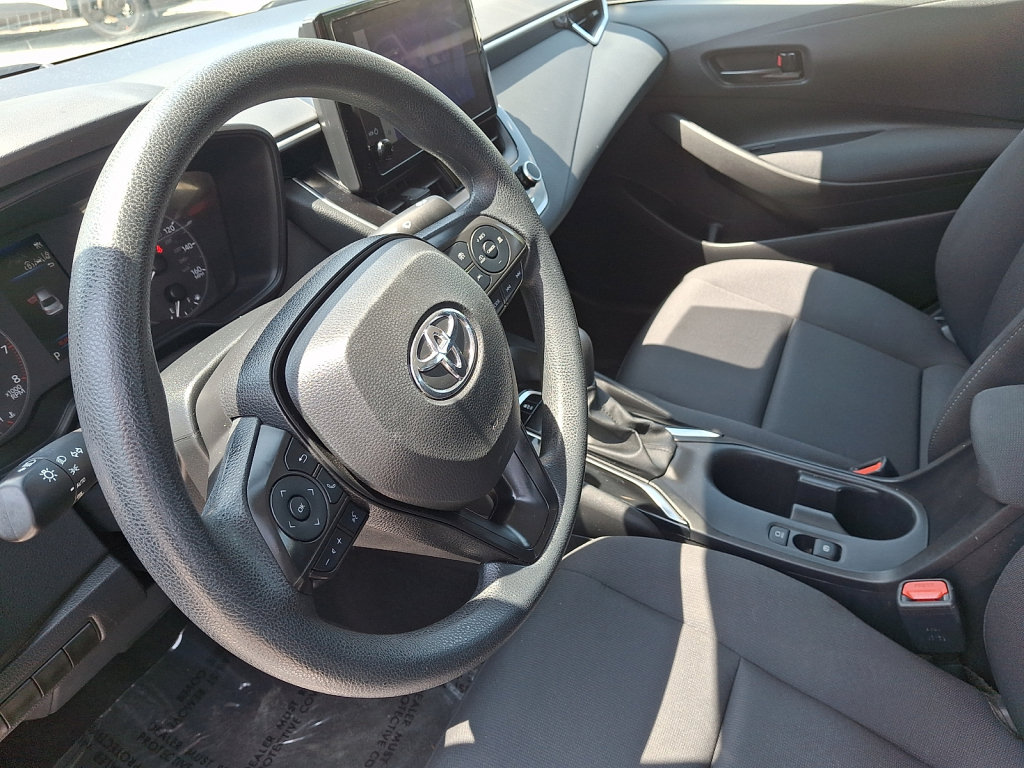 Used 2024 Toyota Corolla LE FWD image 24