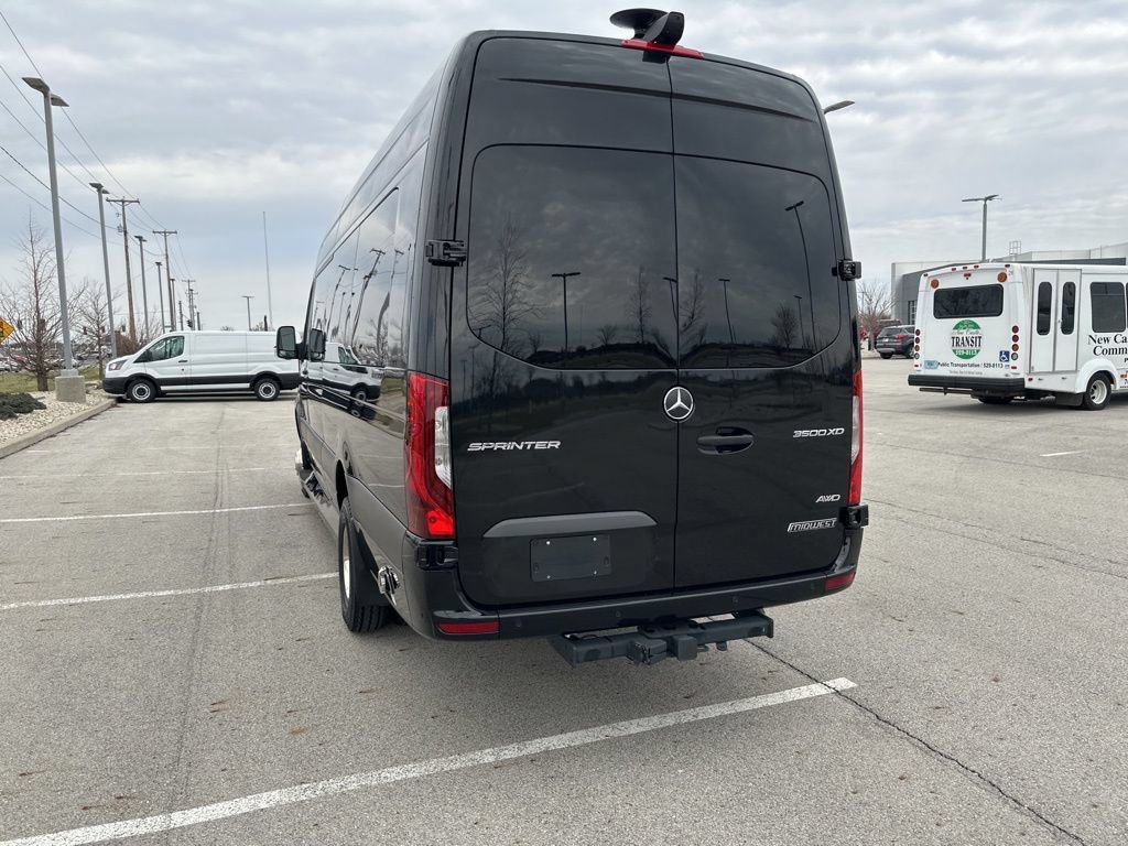 Used 2023 Mercedes-Benz Sprinter 3500 image 19
