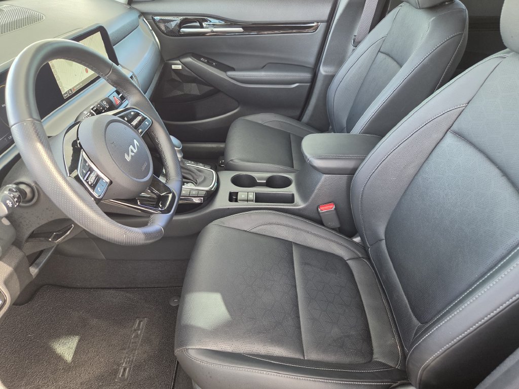 Used 2024 Kia Seltos SX w/ SX Sunroof Package AWD/4WD image 14