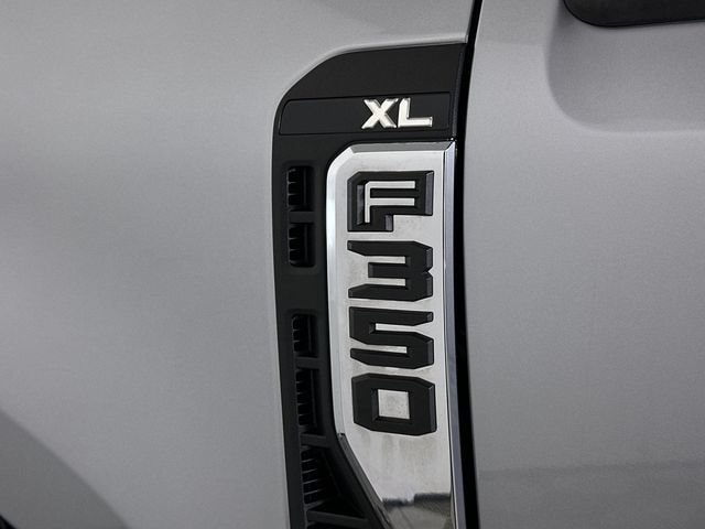 Used 2024 Ford F350 XL AWD/4WD image 33