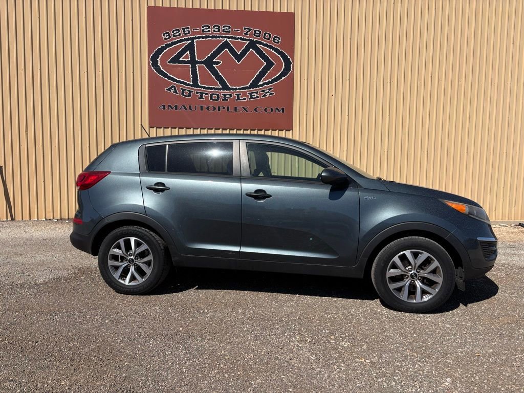 Used 2015 Kia Sportage LX image 9