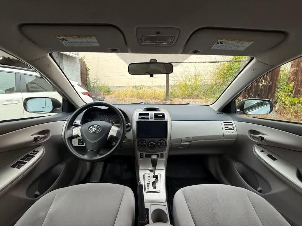 Used 2012 Toyota Corolla LE FWD image 10