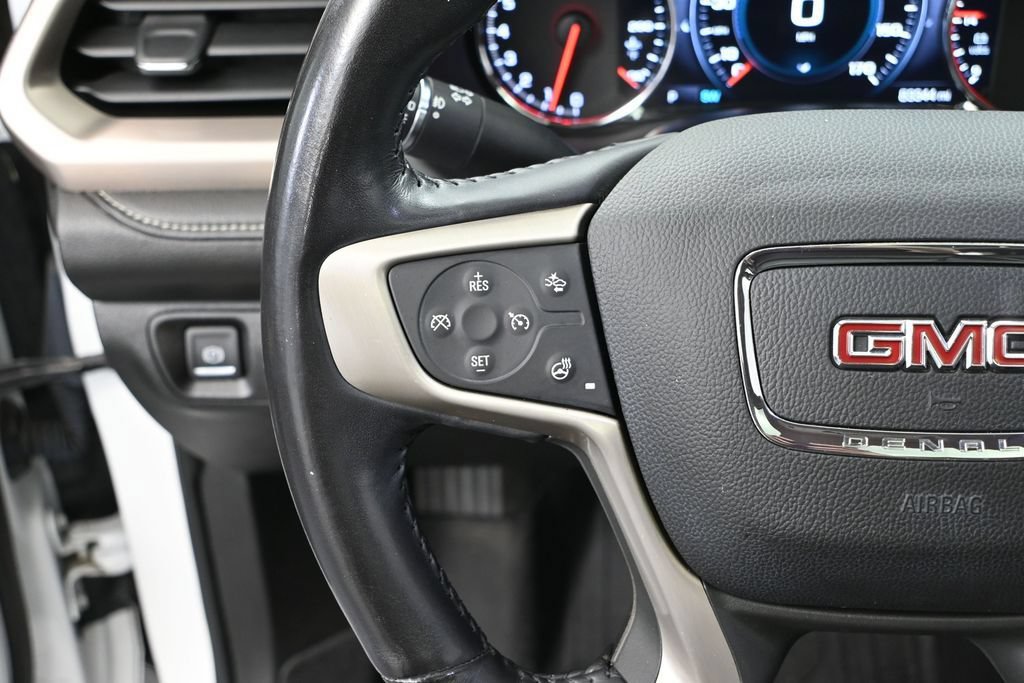 Used 2018 GMC Acadia Denali w/ Technology Package AWD/4WD image 22