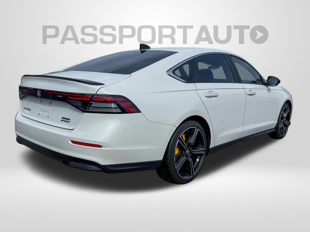Used 2025 Honda Accord Sport image 5