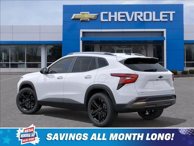 New 2026 Chevrolet Trax ACTIV w/ Sunroof Package FWD image 3