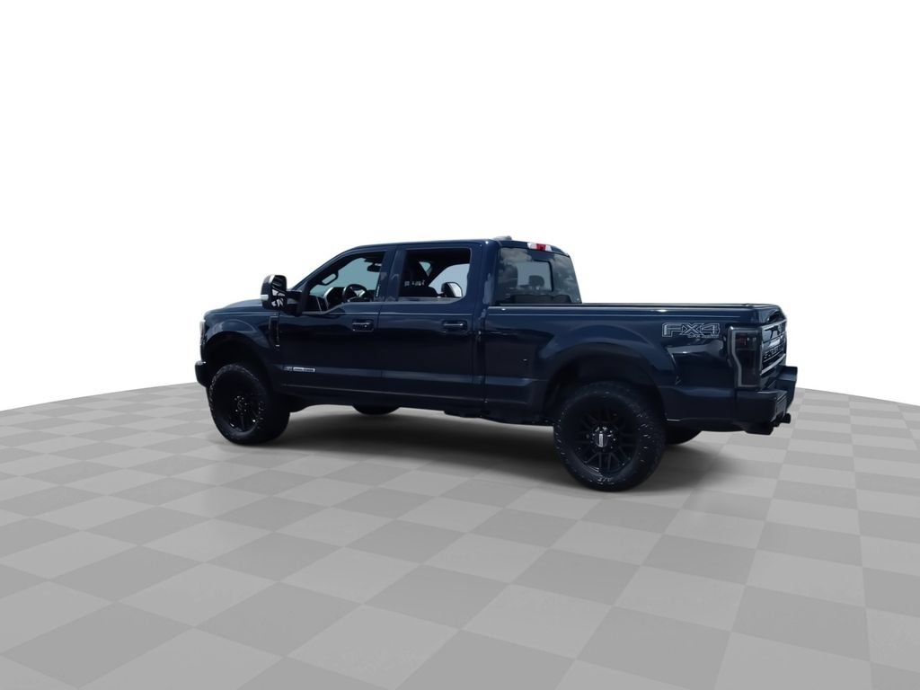 Used 2022 Ford F250 Lariat w/ Black Appearance Package AWD/4WD image 6