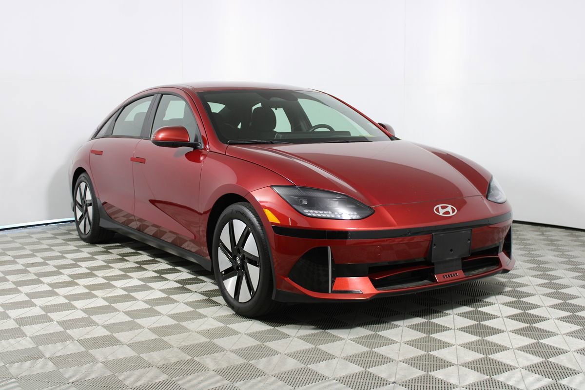 Used 2024 Hyundai Ioniq 6 SE RWD image 28