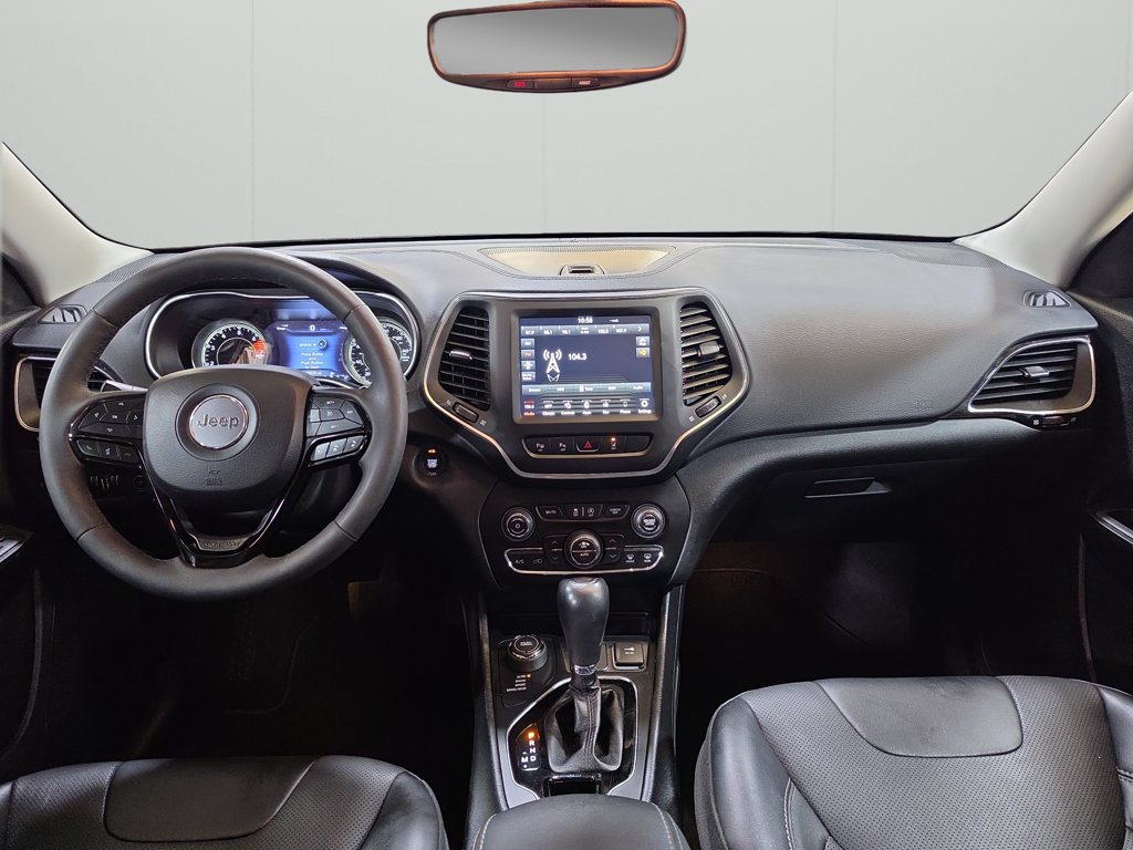 Used 2023 Jeep Cherokee Altitude Lux AWD/4WD image 18