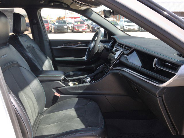 Used 2022 Jeep Grand Cherokee Trailhawk image 35