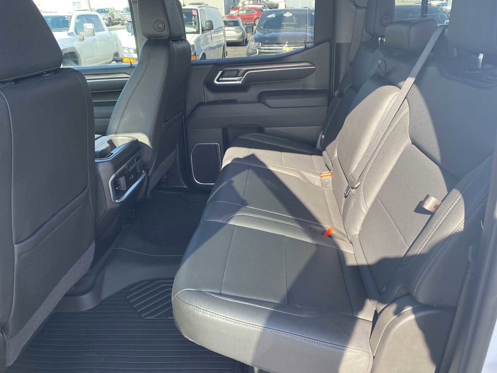 Used 2026 Chevrolet Silverado 1500 LTZ image 25